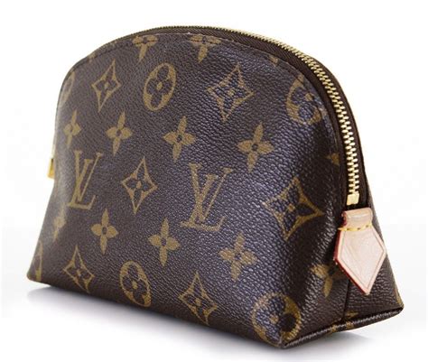 pochette cosmétique louis vuitton